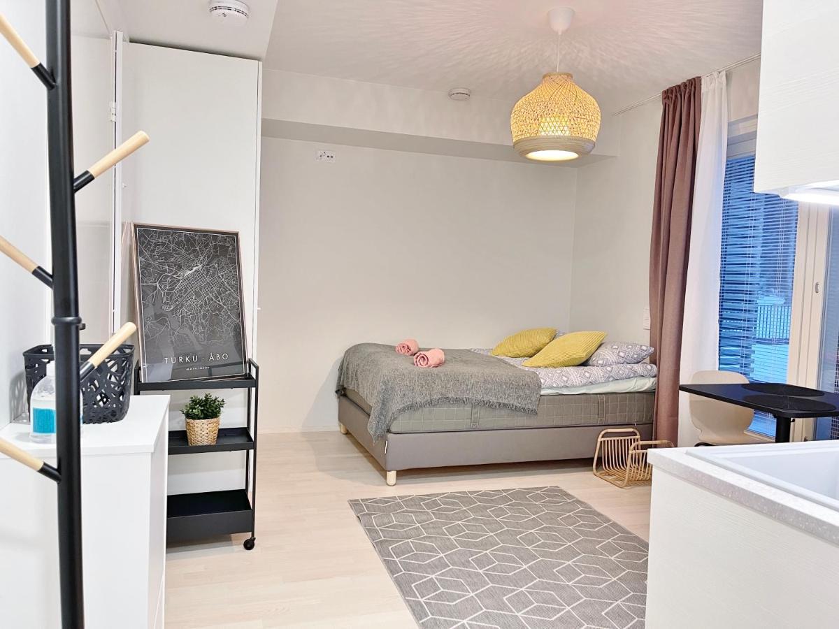 Haalia Homes Turku Paeaeskynpesae Exterior foto